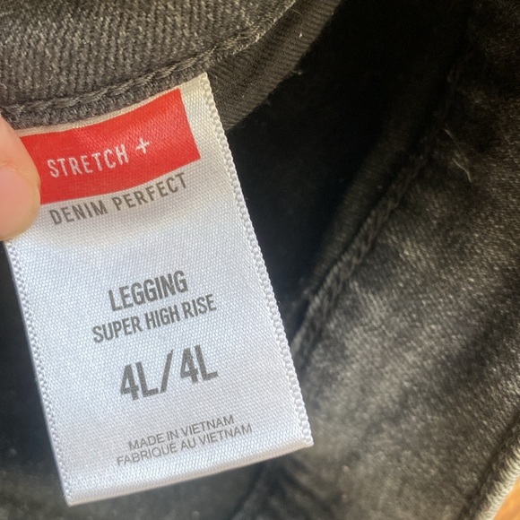 Express Stretch + Demin Perfect Size 4 Tall Super High Rise Skinny Jean - Picture 3 of 6